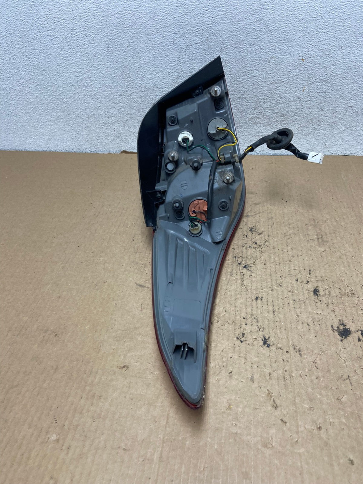 2011 2012 2013 Hyundai Elantra Sedan Right Passenger Tail Light AG2434 LK8