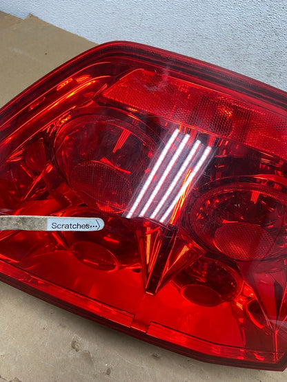 2003 2004 2005 Honda Pilot Left Driver LH Side Tail Light AD3936 LK3