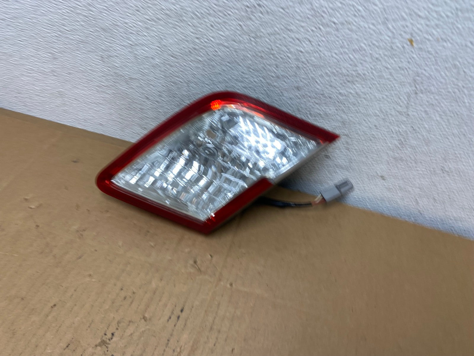 2007-2009 Toyota Camry Hybrid Right Passenger Side Inner Tail Light AD0850 LK1