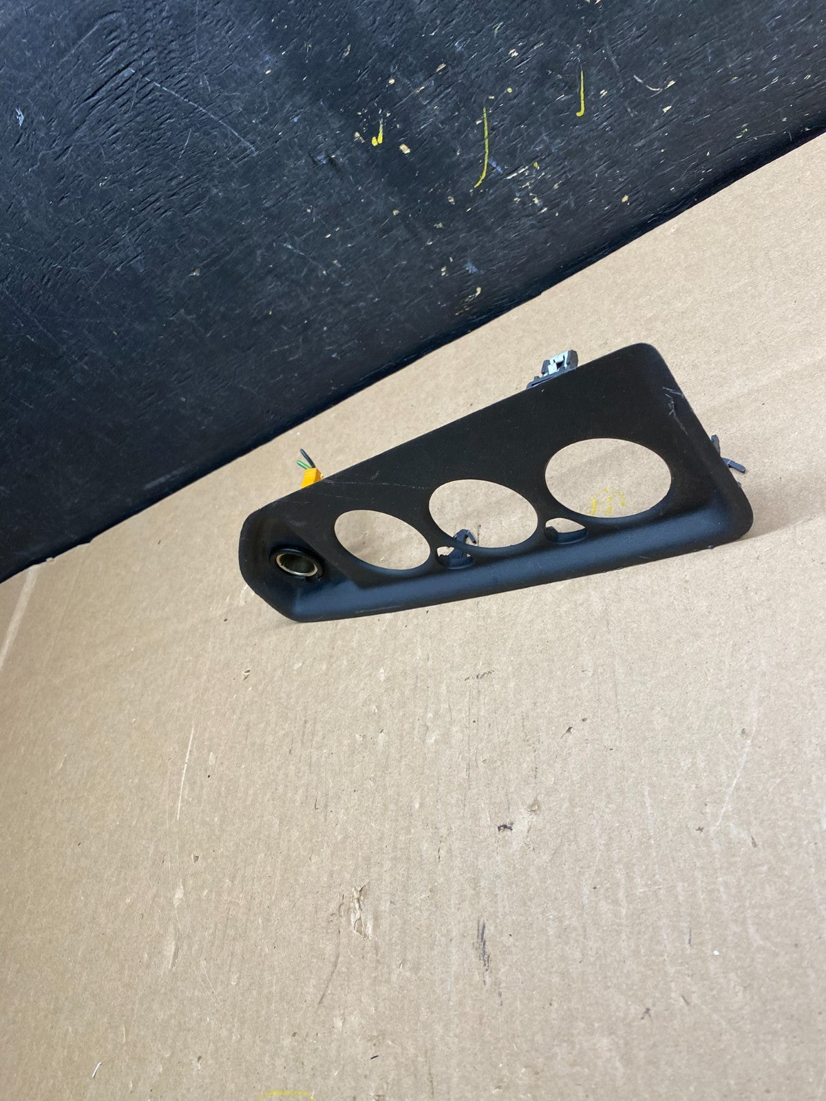 2014 to 2018 Ford Transit 150 Heater Control AC Trim Cover 12v Outlet T4434 DG1