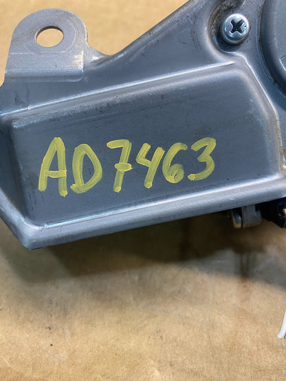 2013 to 2018 Toyota Rav4 Rear Wiper Windshield Motor AD7463 DG7