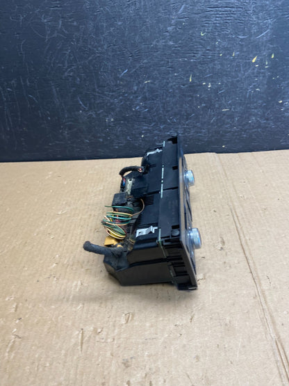 2007 - 2009 Audi Q7 Front Heater AC Dual Climate Control Panel AE3814 DG1