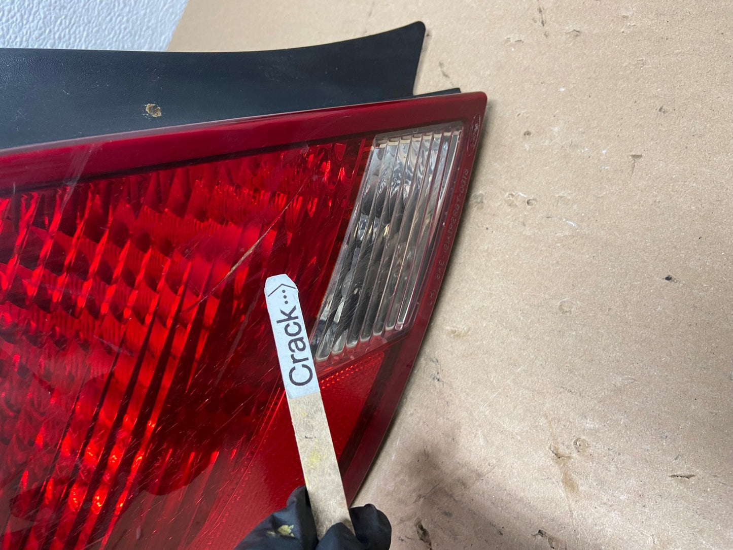 2000 2001 2002 2003 Ford Taurus Left Driver Lh Side Tail Light AD5