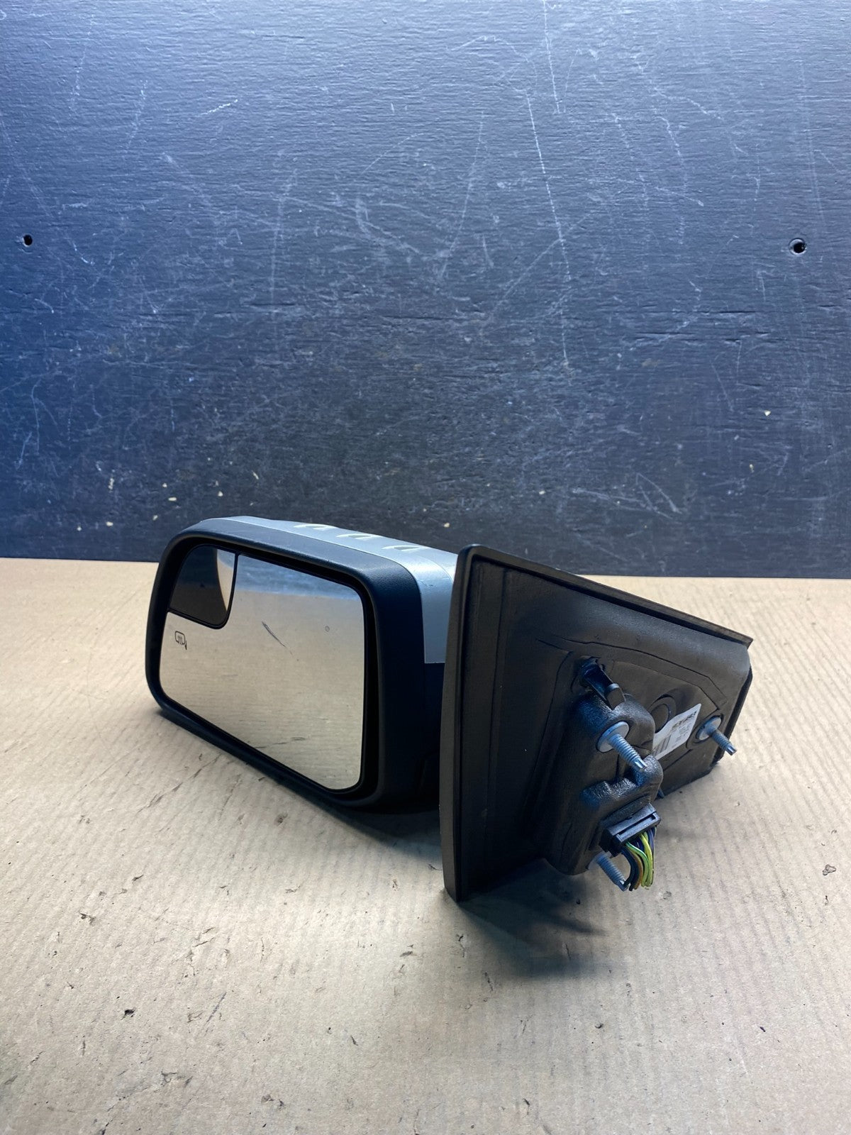 2011 to 2014 Ford Edge Left LH Side View Door Heated Mirror AH4561 DW10