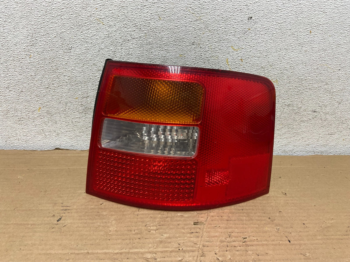 1999-2001 Audi A6 Wagon Right Passenger Rh Side Tail Light ah2357 DG0