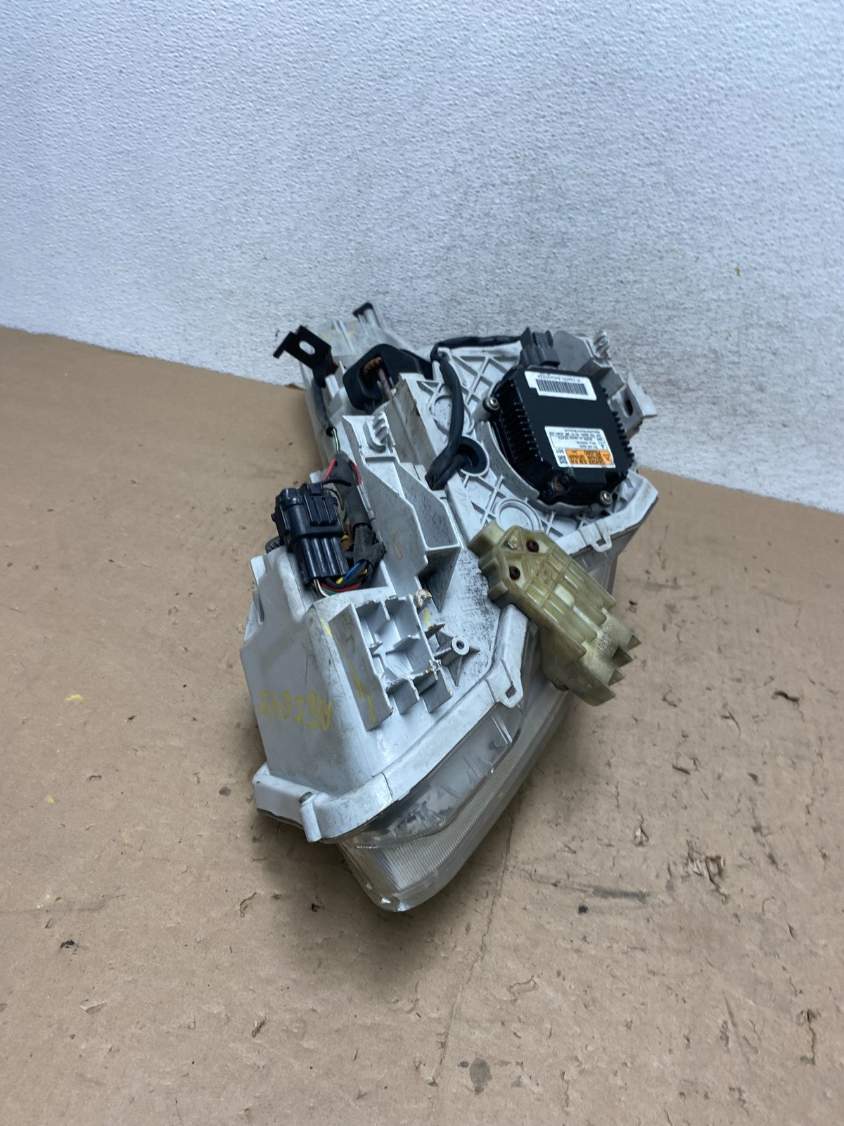 2007-2009 Infiniti G35 G37 Right Passenger Hid Xenon Headlight Sedan AG5645 DW8