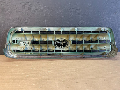 2001 to 2004 Toyota Sequoia Front Upper Grill Grille W/ Emblem AE8673 DG3
