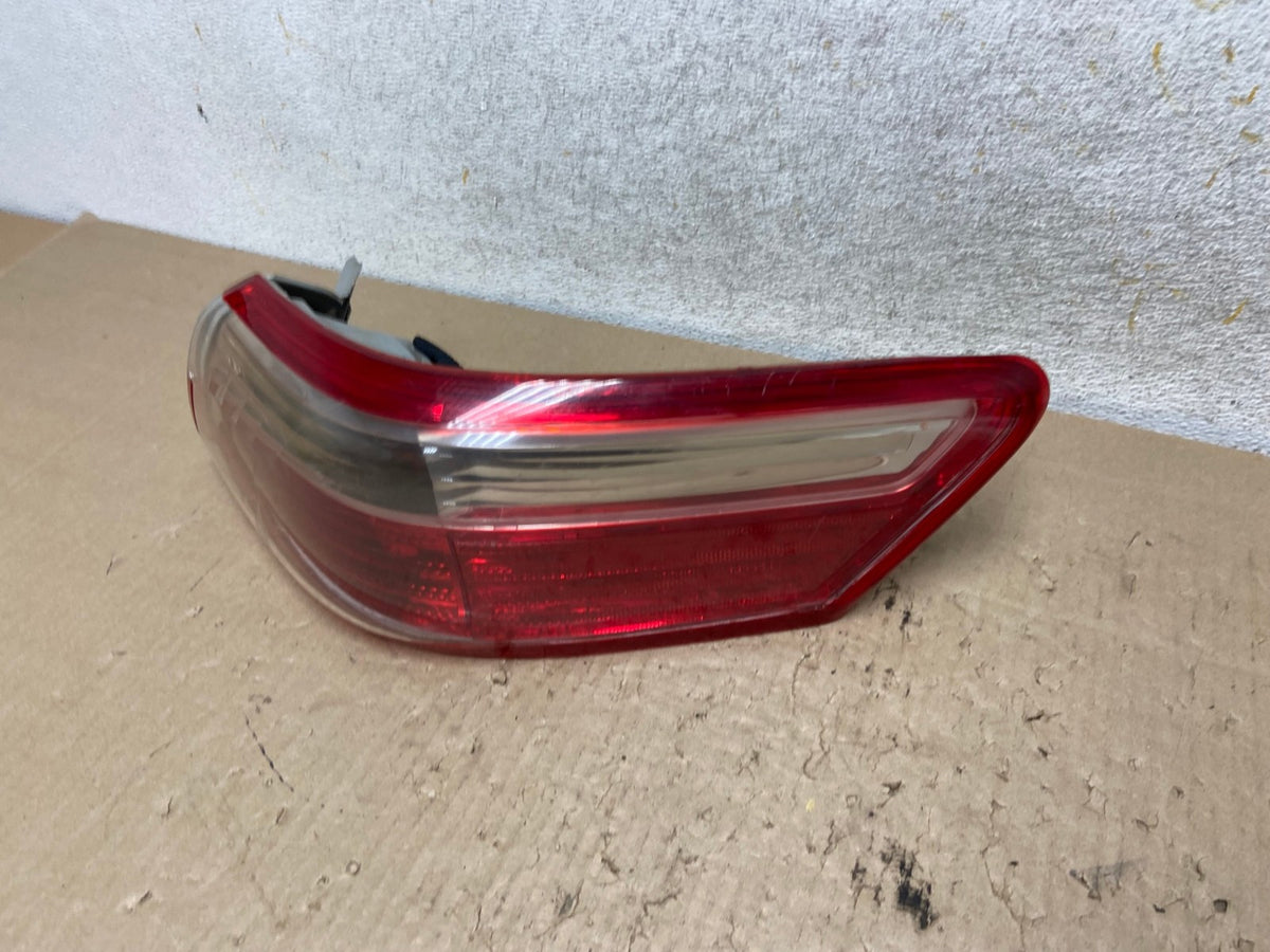 2007 2008 2009 Toyota Camry Right Passenger Side Tail Light AI2466 LK1