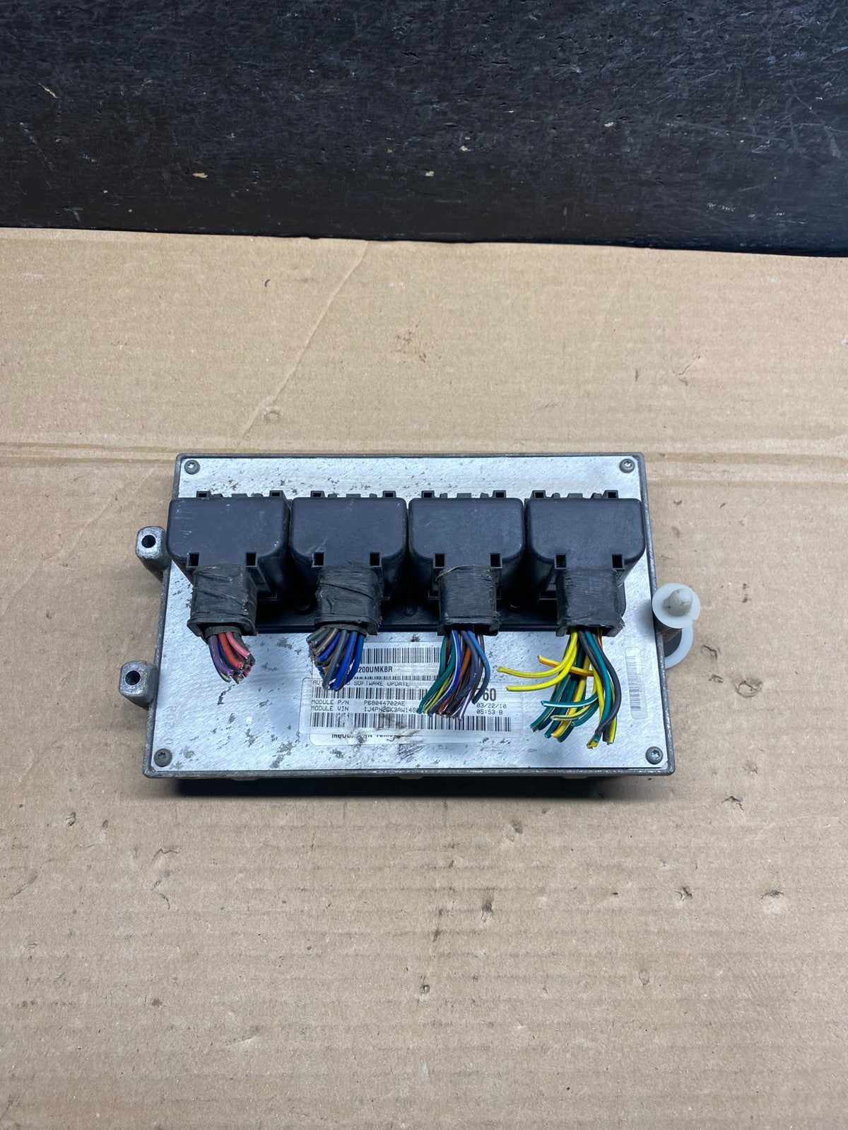 2010 Jeep Liberty Nitro 3.7L Engine Control Unit ECU ECM P68044702AE AH9889 DW0