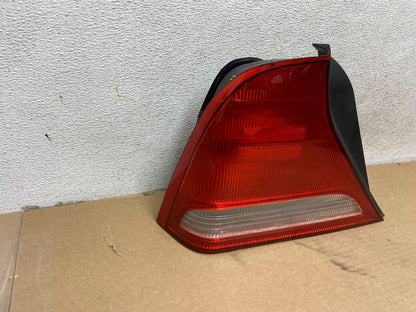 2004 to 2006 Suzuki Verona Left Driver Side Tail Light ah4464 DG1