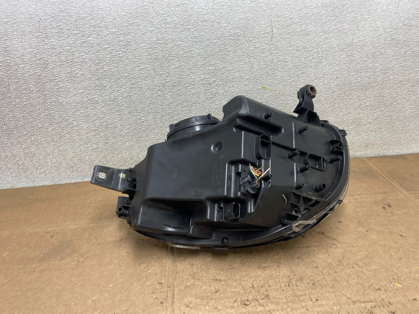 Halogen 2006 2010 Mercedes W251 R-Class Left Driver LH Headlight Y7022 DW6