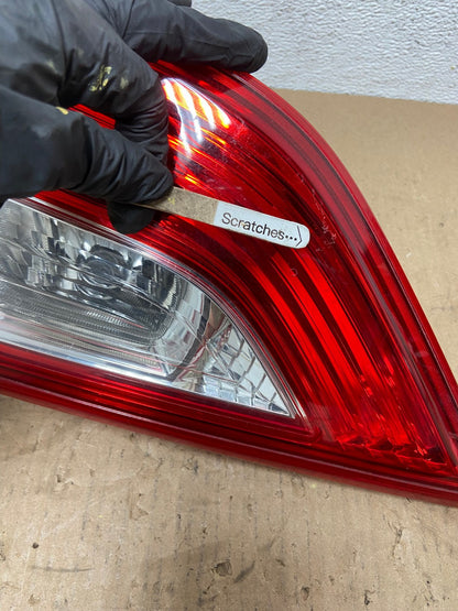 2011-2017 Nissan Quest Left Driver Lh Side Inner Tail Light AD7815 LK3