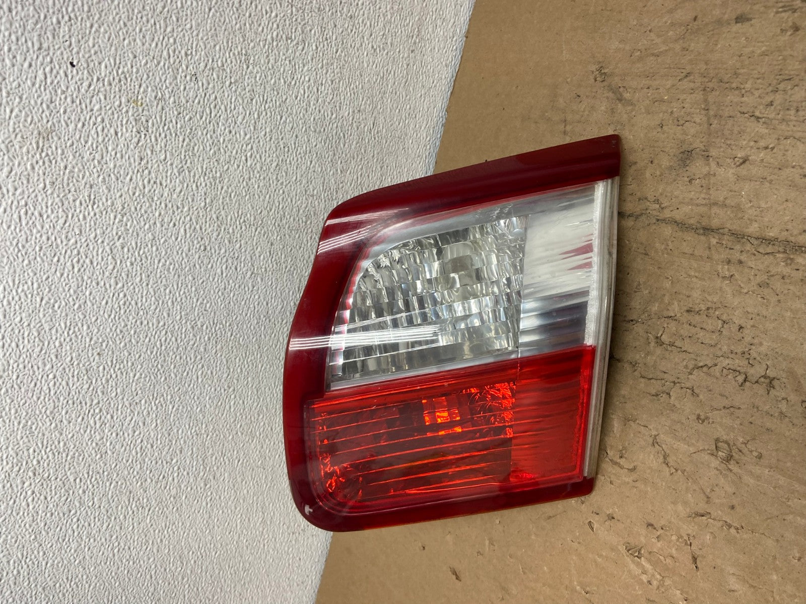 2004 to 2007 Saab 9-3 Convertible Right Passenger Inner Tail Light AC7330 LK0