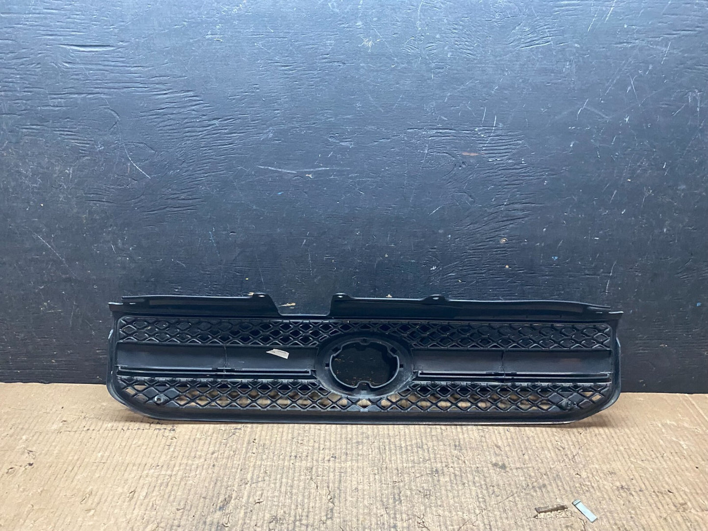 2004 2005 Toyota RAV4 Front Upper Grill Grille N2032 DG Aftermarket10
