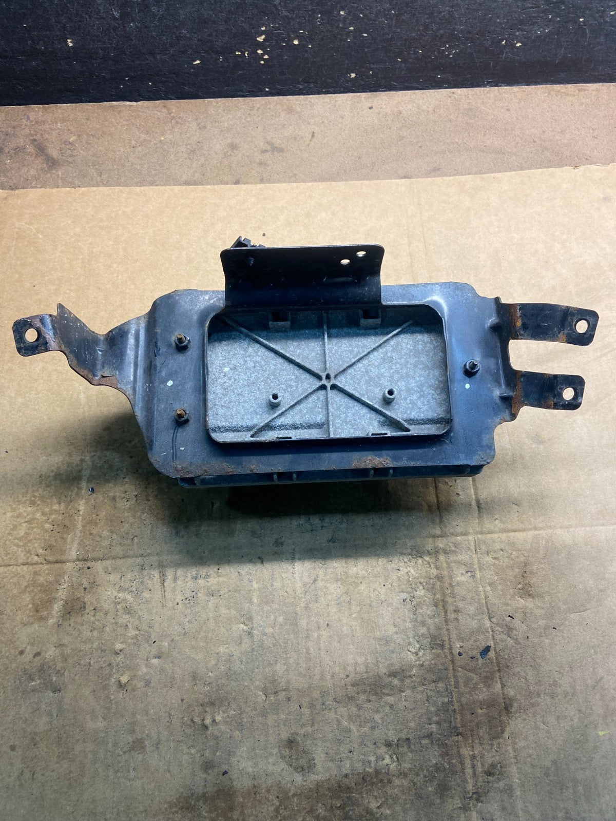 2008 2009 Caravan Town & Country 3.3L Engine Control ECM p68044554ab Y4484 DG3