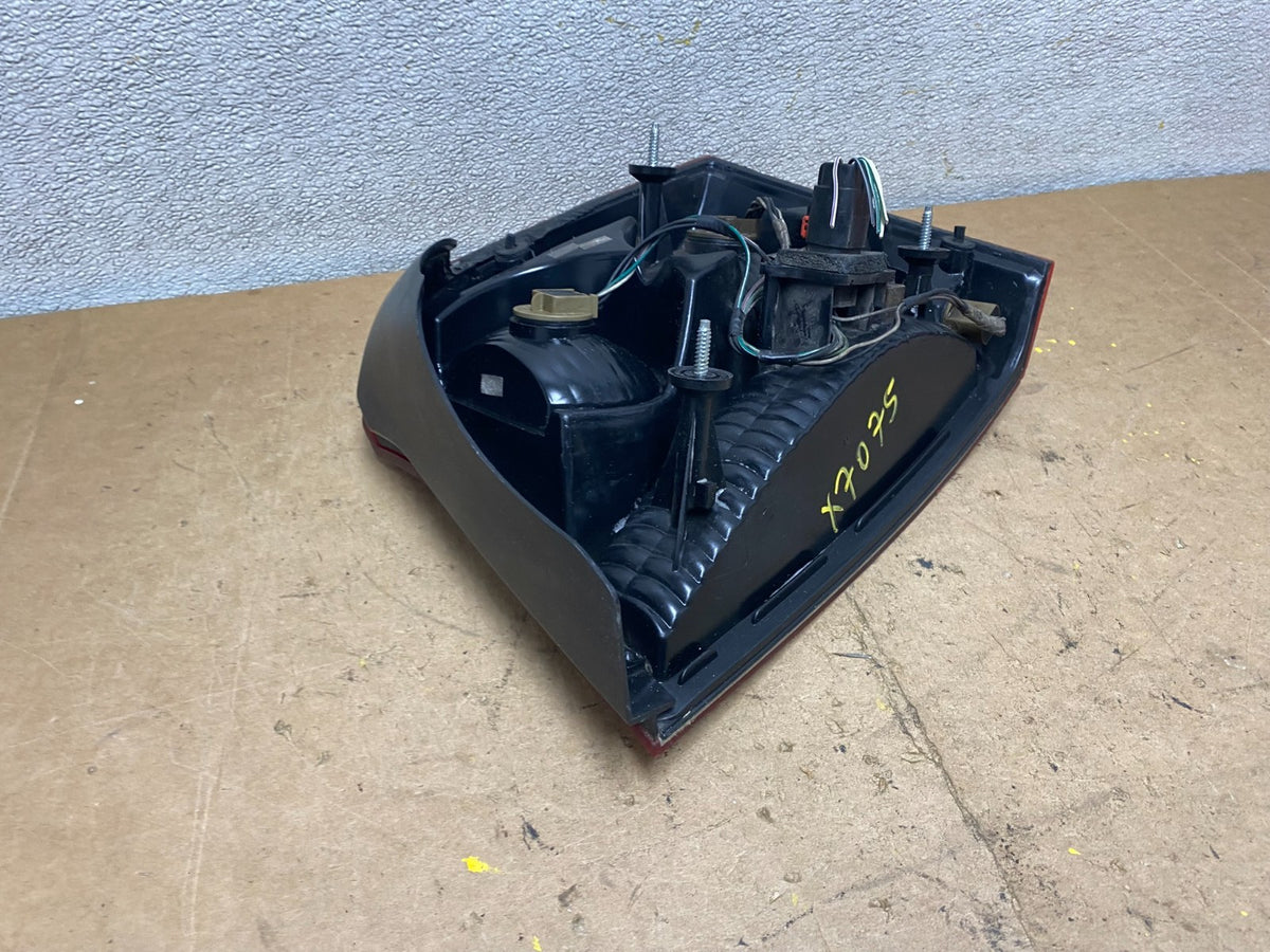 2006 2007 2008 Dodge Charger Tail Light Left Driver Lh Side X7075 PS6