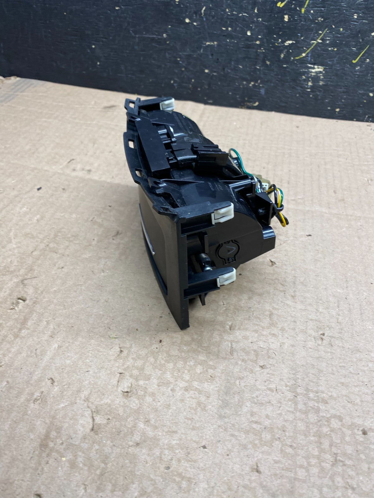 2009 to 2014 Infiniti FX35 FX50 Dashboard Center Console Storage Z0060 DG3