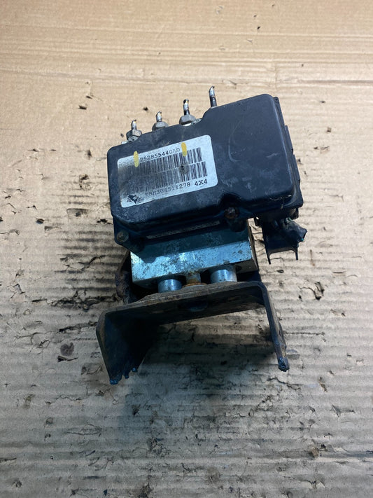 2006  Dodge Durango ABS Anti Lock Brake Pump OEM AA3230 DG0