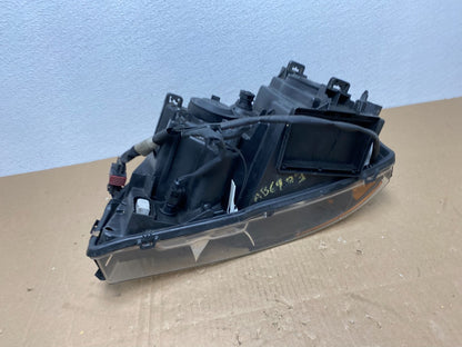 2003 to 2006 Volvo XC90 Right Passenger Rh Side Headlight Halogen AB6903 DW9