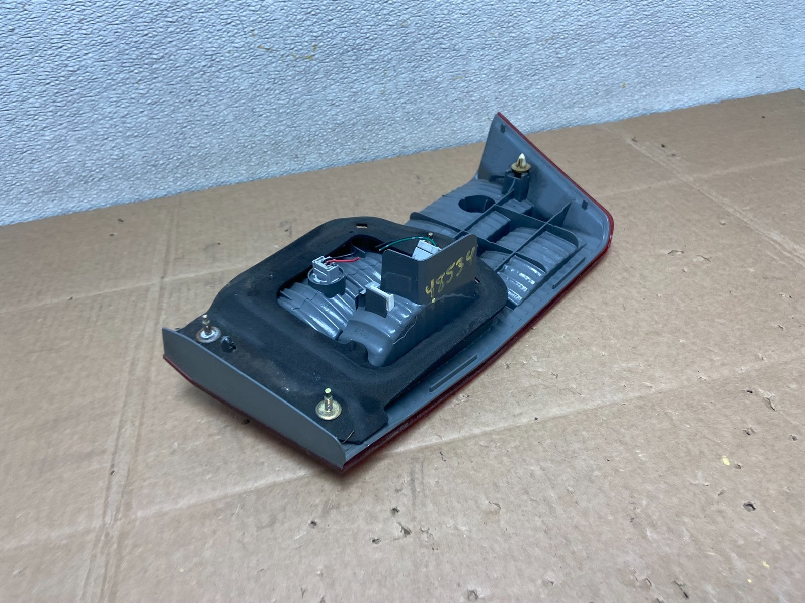 2005 Honda Accord Sedan Right Passenger Inner Tail Light OEM Y8534 DW4