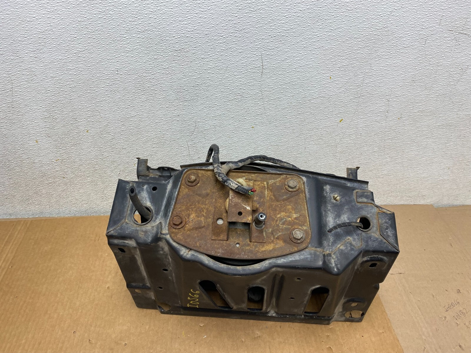 1969 1970 1971 Lincoln Continental Left Driver Side Headlight I05669