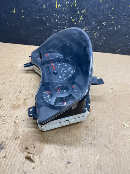 2007 Nissan Titan Speedometer Cluster Gauge Bezel Z7257 DG2