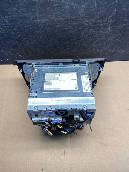 2018 2019 Subaru Legacy Am Fm Cd Player Radio Screen Display AH4674 DG5