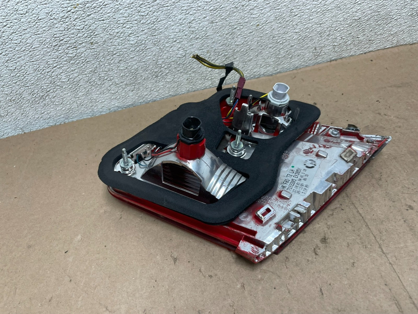 2009-2012 BMW 7-Series F01 F02 750i 750Li Left Driver Inner Tail Light Q4350 DW7