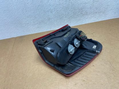 1999 - 2004 Jeep Grand Cherokee WJ Left Driver Lh Tail Light AE3105 LK4