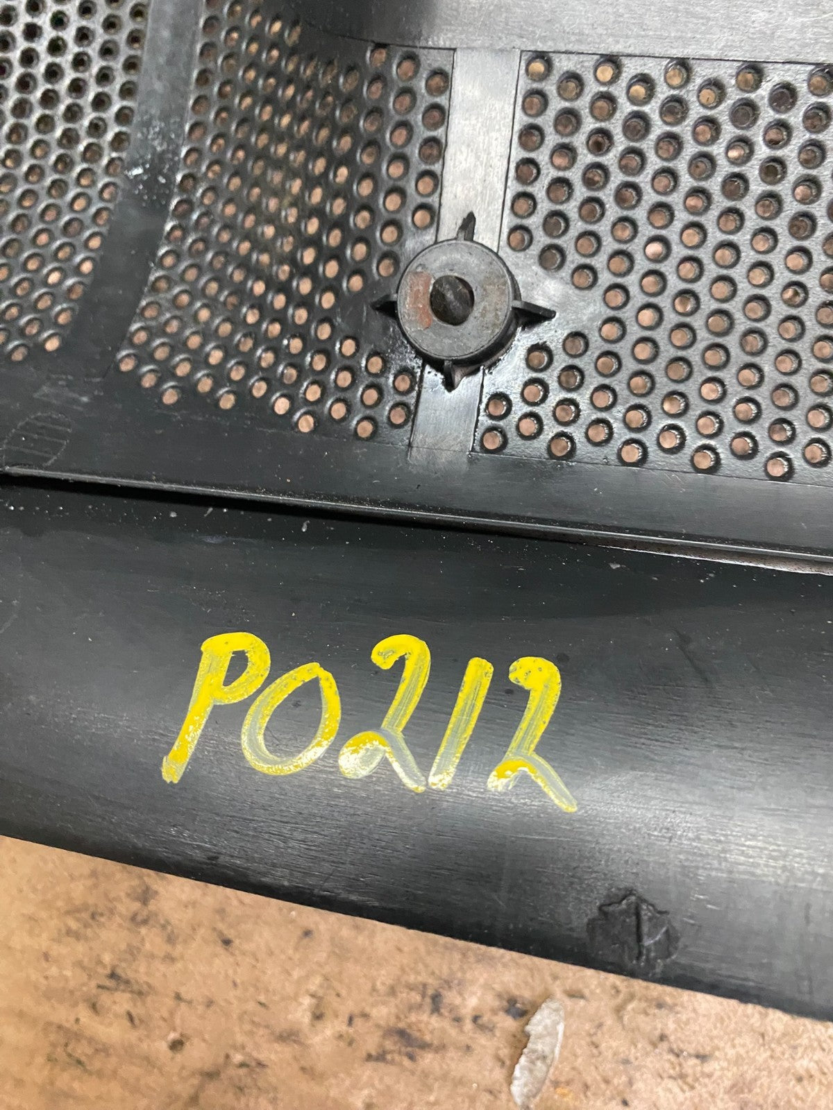 Audi A4 A5 A6 V6 Engine Cover Top Lid Trim Oem p0212 DG9