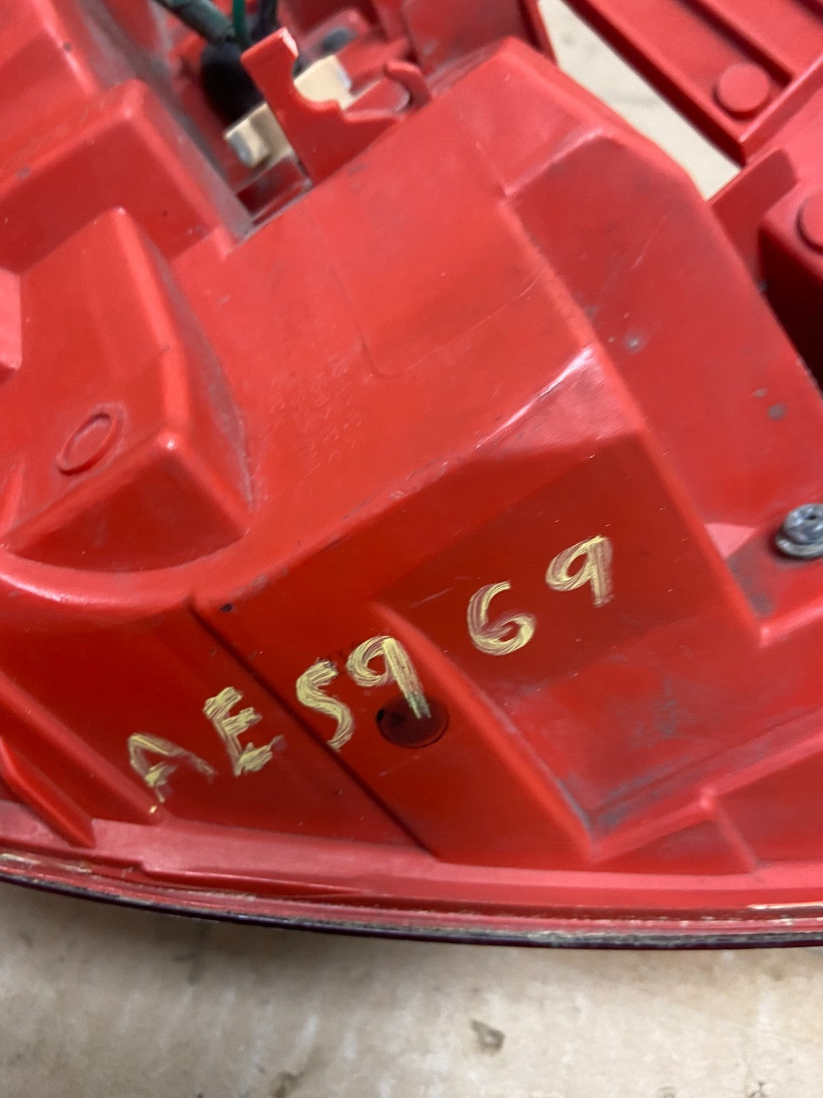 2009 2010 Nissan Murano Right Passenger Rh Side Tail Light AE5969 DW7