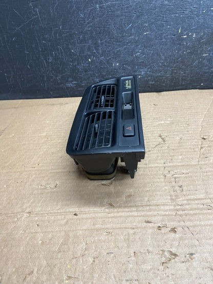 1997 to 2001 Lexus ES330 ES300 Front Center Side Air Vent AF2187 DG1