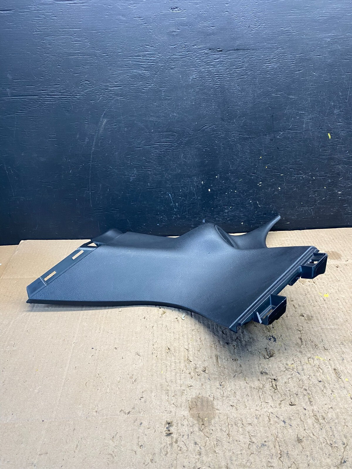 2016-2019 Jeep Grand Cherokee Rear Right Quarter Pilar Cover Trim Panel N0501 DG3