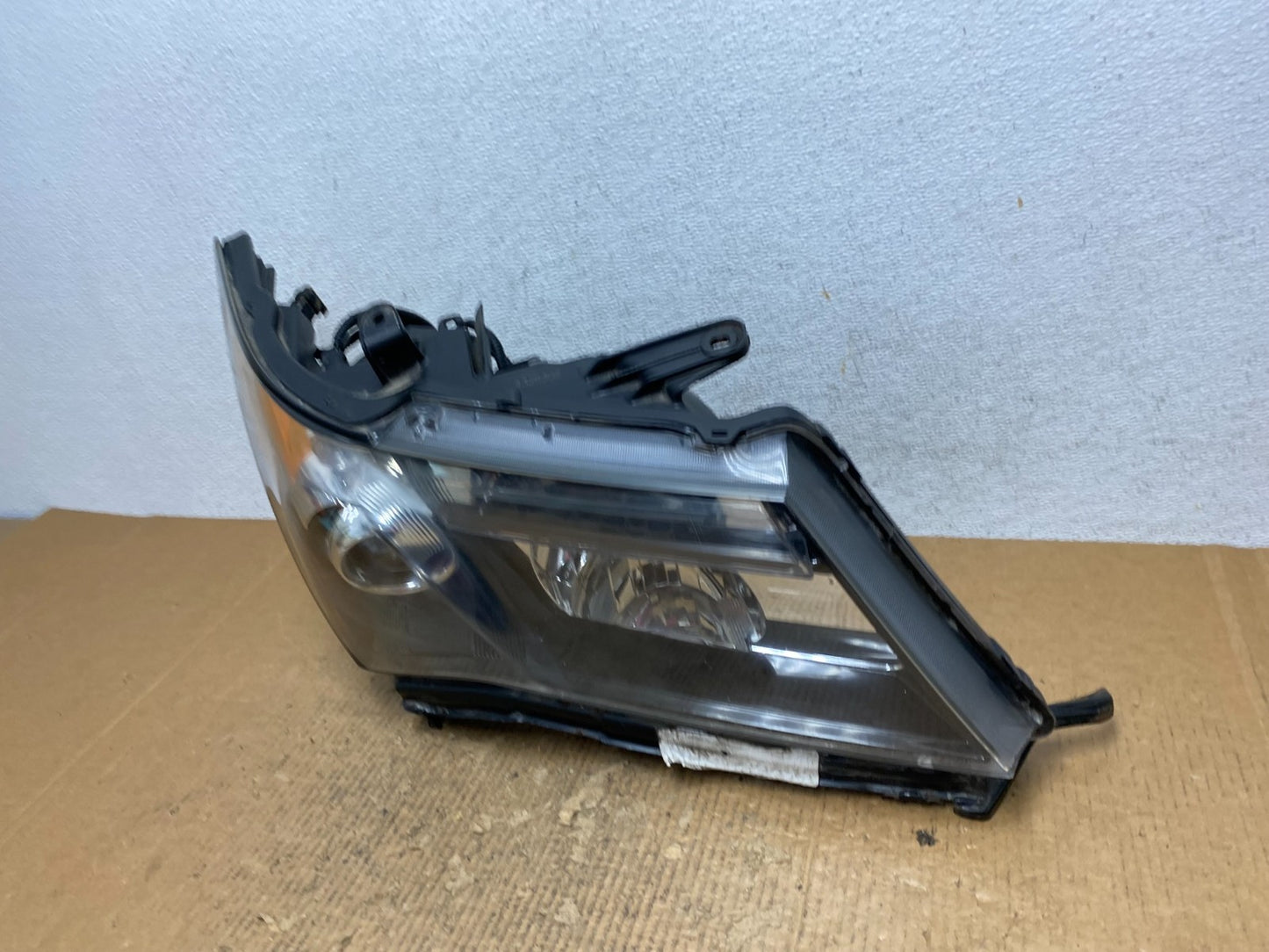 2007 2008 2009 Acura MDX Headlight Xenon HID Right Passenger RH DEPO AE2816 DW1