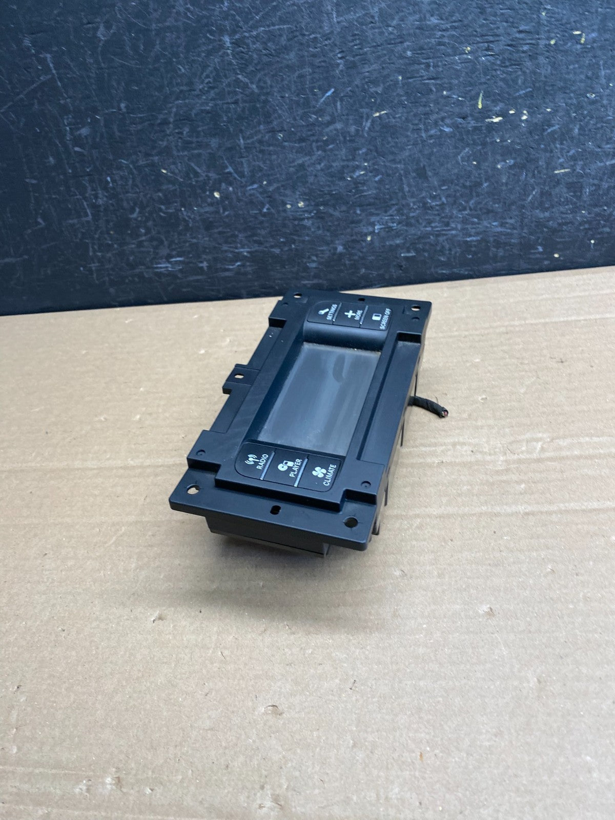 2011-2014 Dodge Charger Radio Information Navigation Display Screen AG0044 DG1