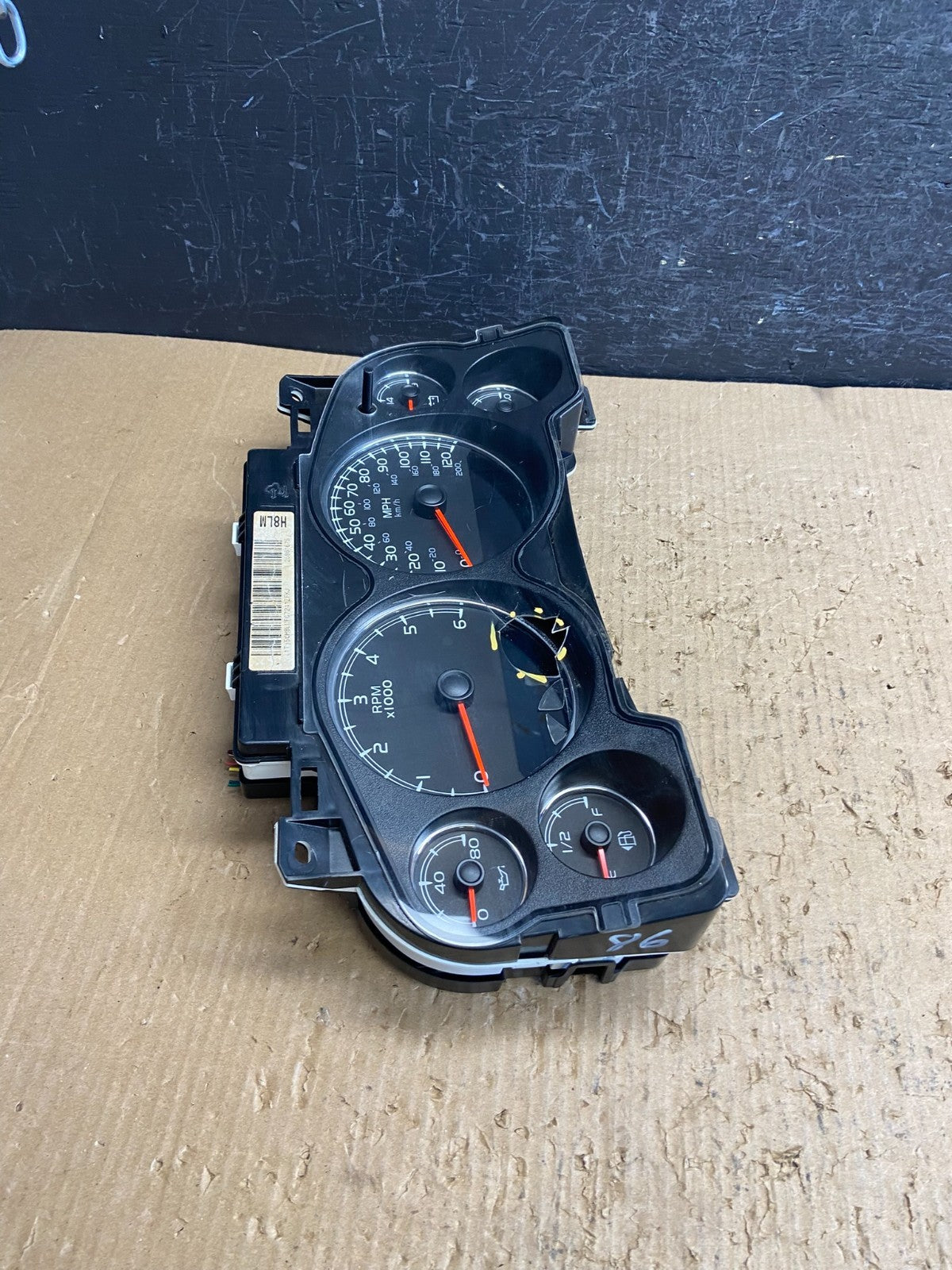 2007 to 2013 Chevrolet Silverado Suburban Cluster Gauge Speedometer AF1575 DG1