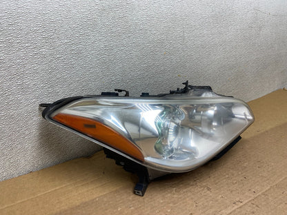 2011 to 2013 Infiniti M37 M56 Right Passenger Side HID Xenon Headlight AB5185 DW2