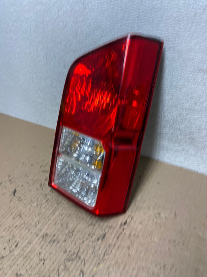2005 to 2012 Nissan Pathfinder Right Passenger RH Side Tail Light AF6989 LK1