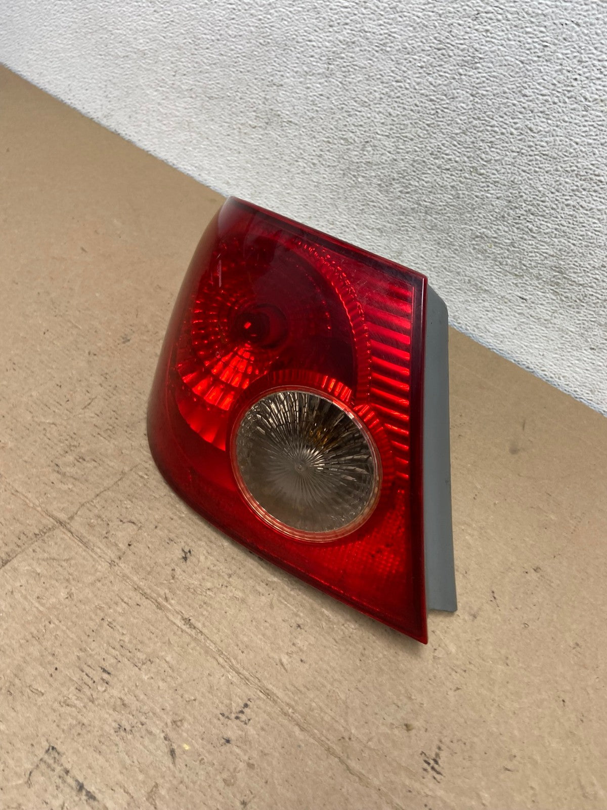 2005 to 2008 Toyota Corolla Left Driver Lh Side Tail Light AF4771 LK1