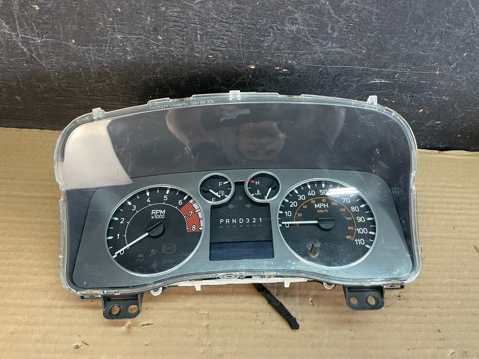 2006 to 2010 Hummer H3 Dash Cluster Gauge Speedometer AF3444 DW0