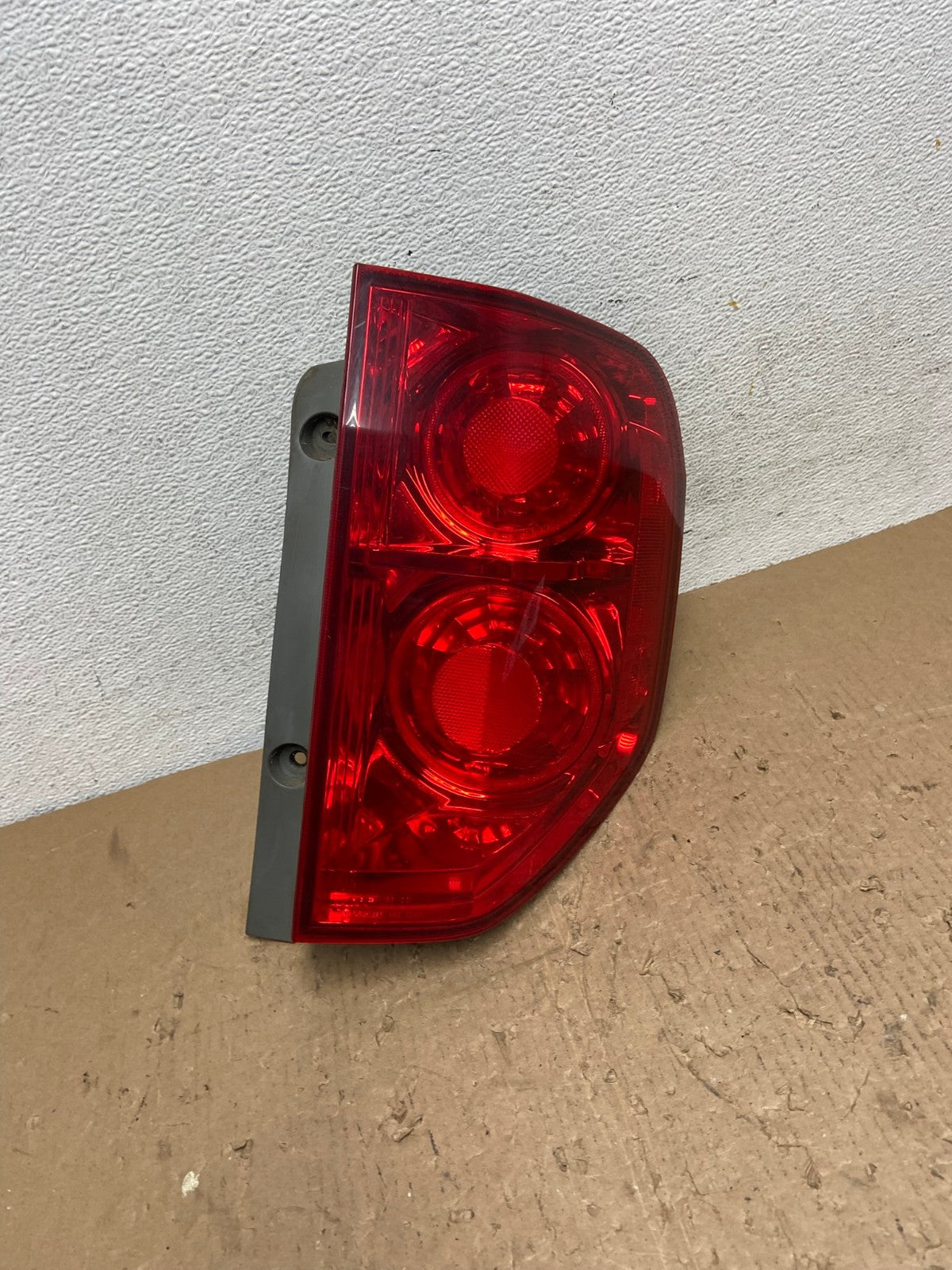 2003 2004 2005 Honda Pilot Right Passenger RH Side Tail Light AD8777 LK2