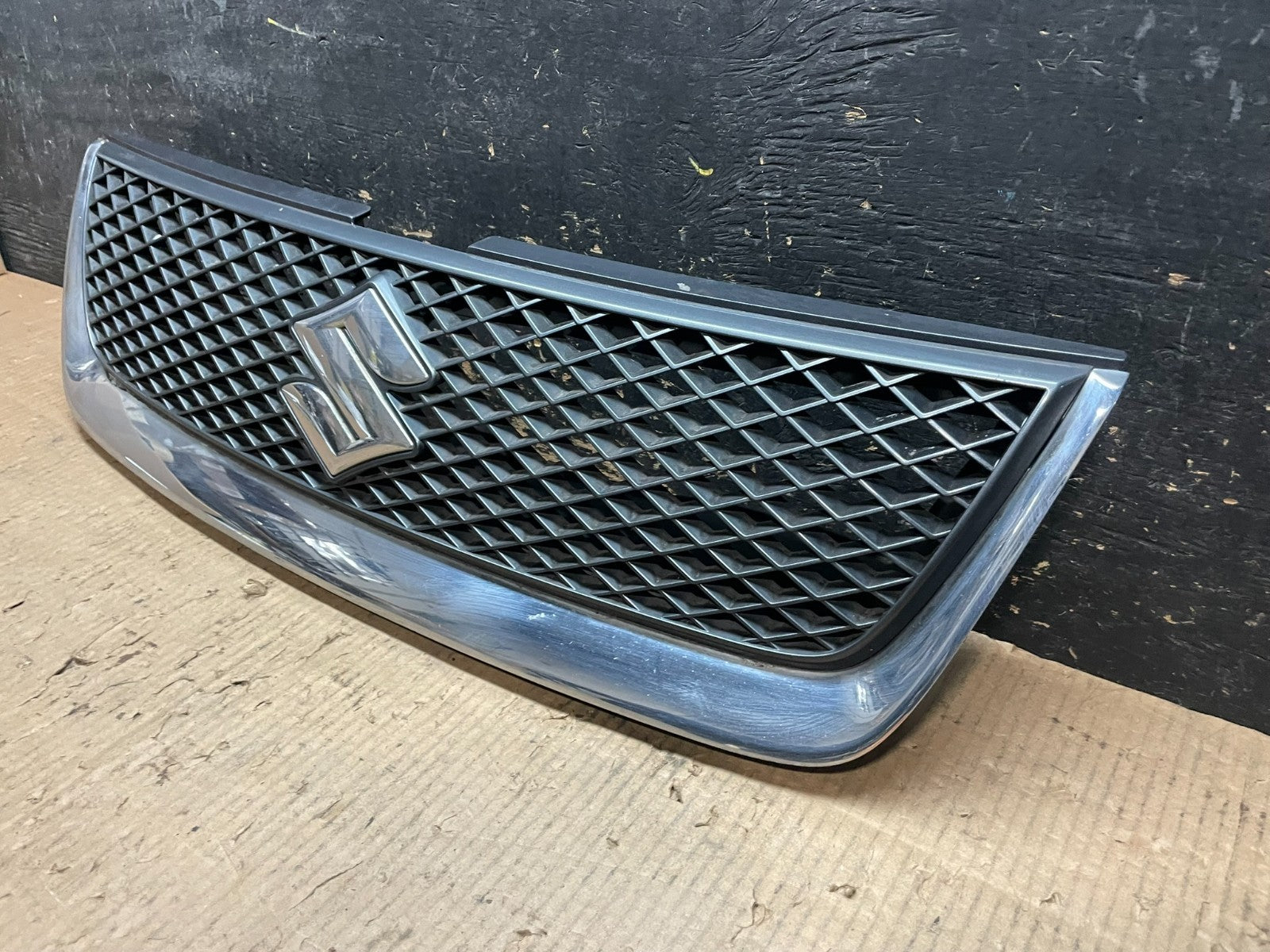 2006 2007 2008 Suzuki Grand Vitara Front Upper Grill Grille OEM Y6515 DG2