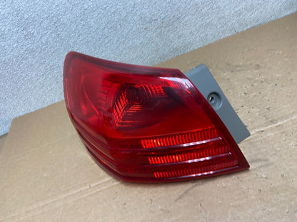2008 to 2015 Nissan Rogue Left Driver Lh Side Tail Light OEM AB4718 LK1