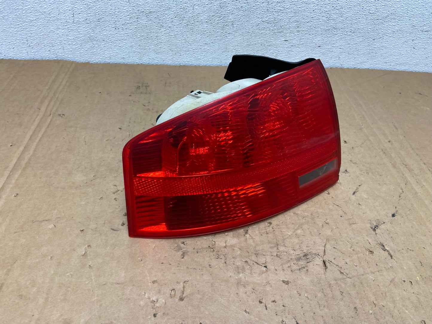 2006 2007 2008 Audi A4 Left Driver Lh Side Tail Light AD3090 LK2