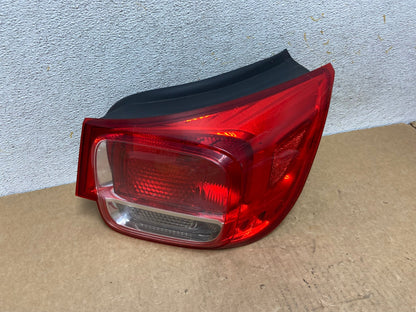 No Led Trim 2013-2015 Chevrolet Malibu Right Passenger Side Tail Light AI3390 LK0