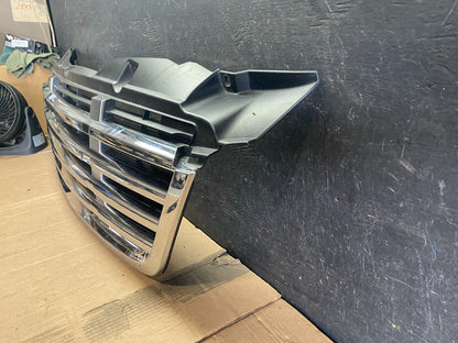 2009 to 2011 Freightliner Sprinter Front Upper Chrome Grill Grille Q0530 DG1