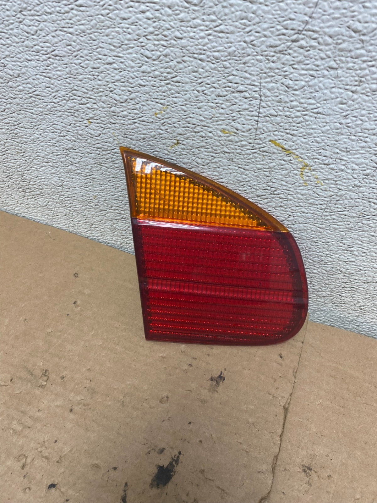 1998 to 2002 Chevrolet Prizm Left Driver LH Side Inner Tail Light OEM P5359 DW0