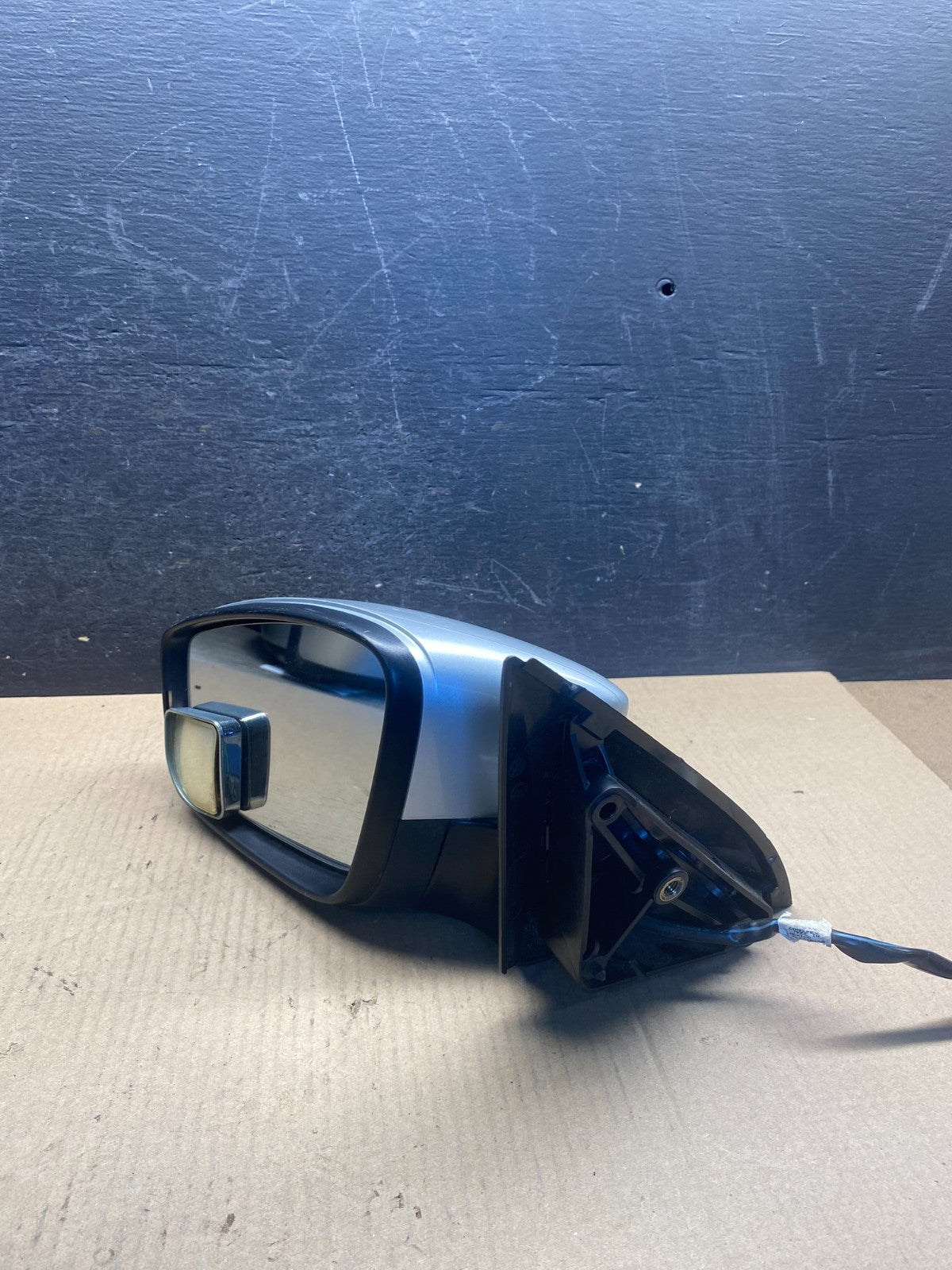 2011-2016 Volkswagen Jetta Sedan Left Driver View Door Mirror AH4387 DG10