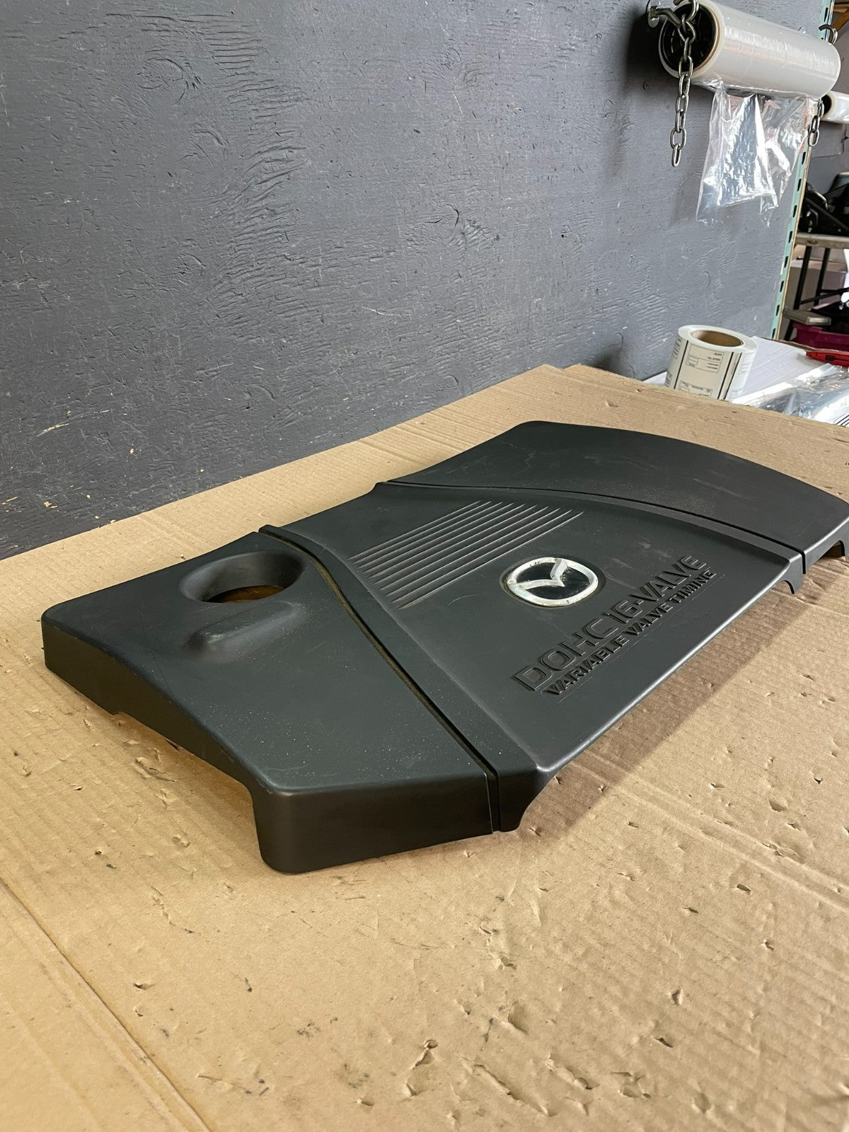 2004 to 2006 Mazda 3 DOHC 16 VALVE Engine Shield Top Cover AD8717 DW1