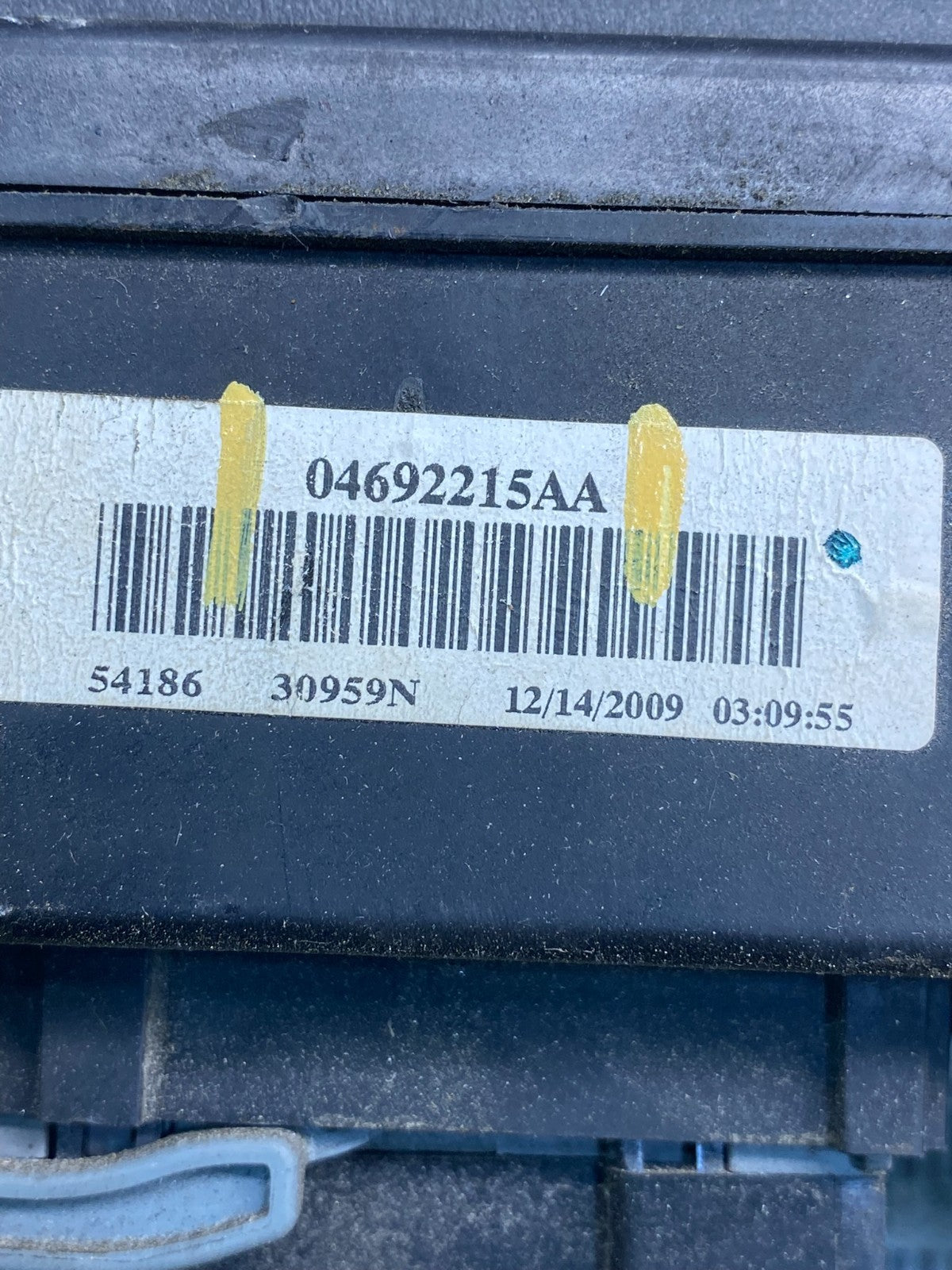 2009 Jeep Grand Cherokee Fuse Box Relay Panel 04692215aa AD7310 DG6